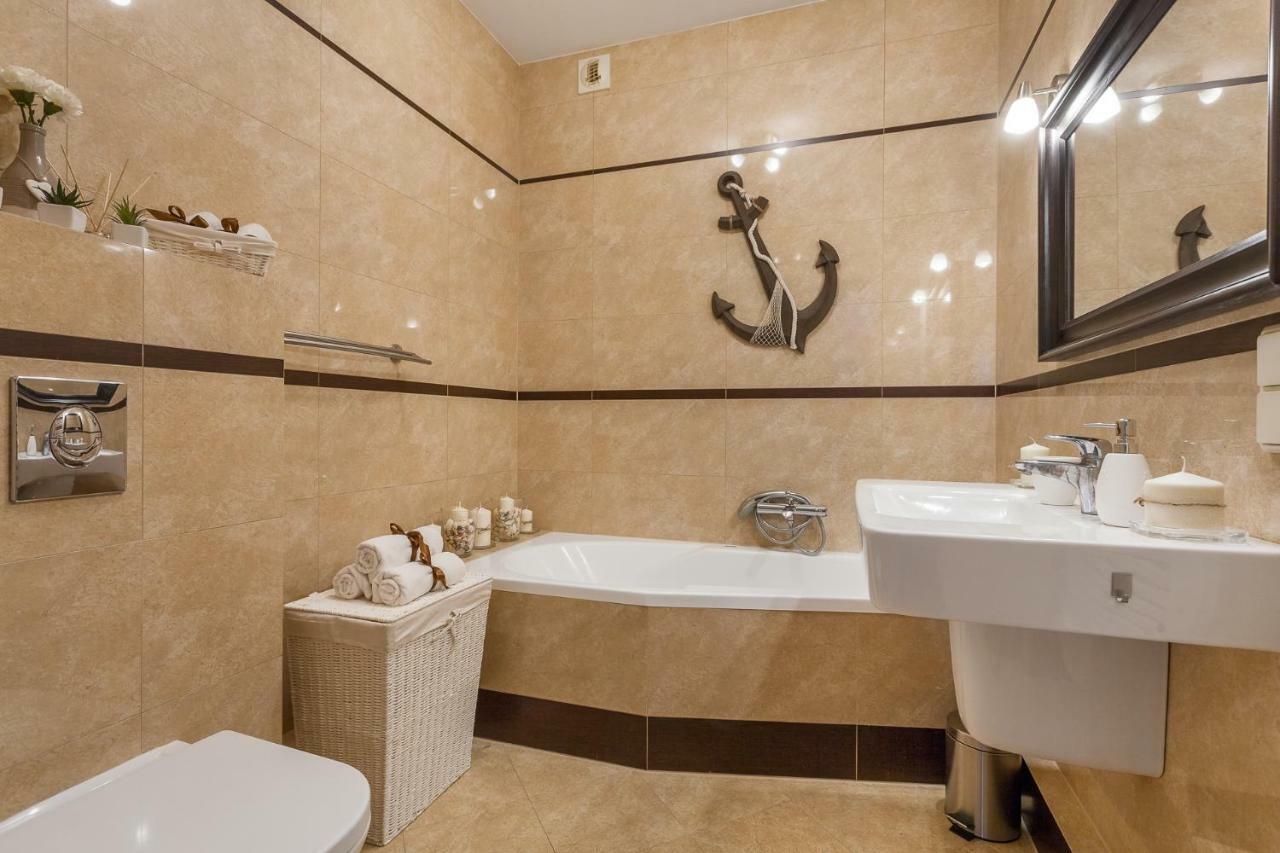 Apartment Goodhome - Sea Towers Gdynia
